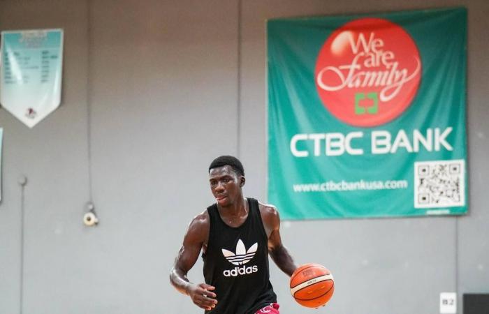 While Hong Kong drags its feet naturalizing basketball players, Taiwan is busy recruiting foreign talent