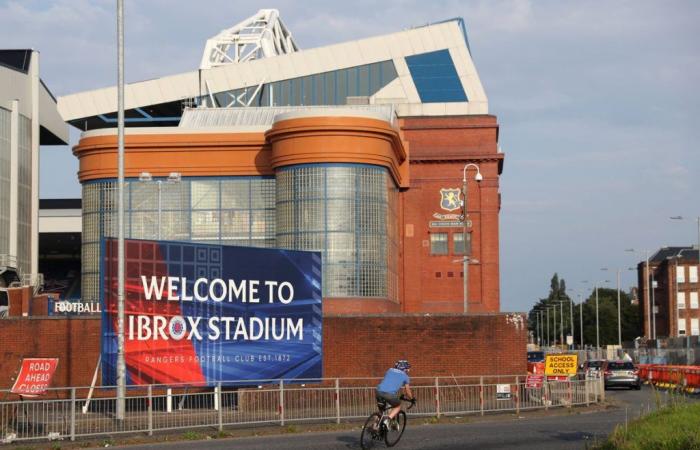 Benfica recommends fans avoid Ibrox metro station