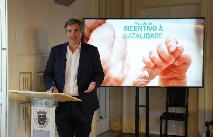 Local authority invests 72 thousand euros in encouraging birth rates