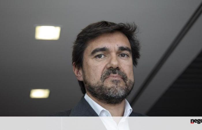 Paid us Miguel Almeida 1,061,650 euros in 2023 – Telecommunications