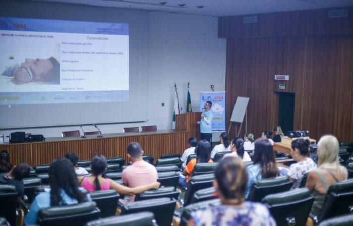 Lecture at Asa Norte Regional Hospital discusses sleep disorders