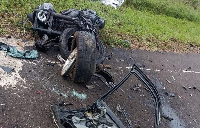 PHOTOS: Accident between three vehicles leaves two people dead in SC