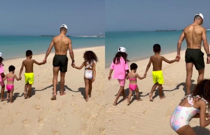 Loving! Cristiano Ronaldo walks on the beach with his children