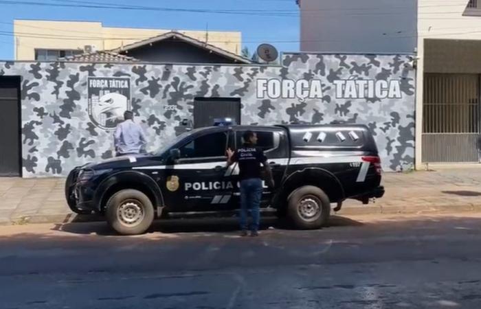 Lawyer and two men are targets of operation suspected of ordering the death of young people mistaken for members of a faction in MT | Mato Grosso