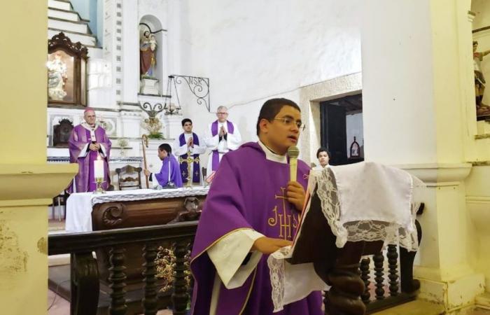 Church publishes religious program for Holy Week in Fernando de Noronha | Living Noronha