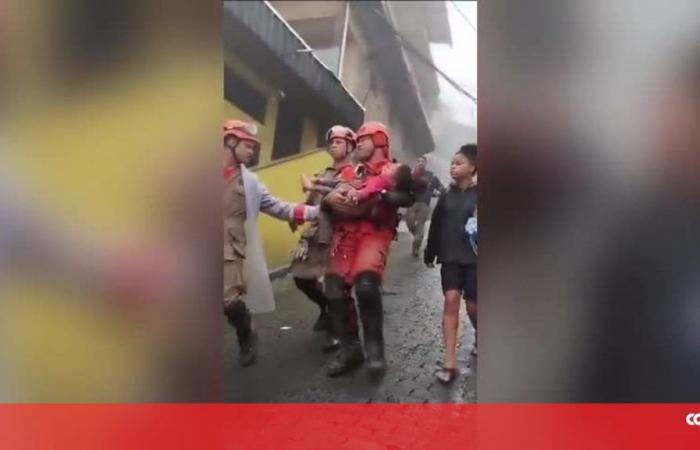 Father gave his own life to save four-year-old girl rescued after 15 hours under rubble in Brazil – World