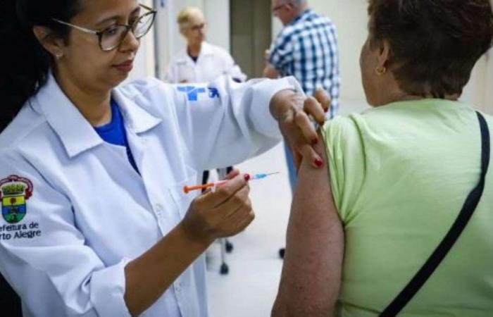 Flu vaccination campaign begins this Monday in Porto Alegre