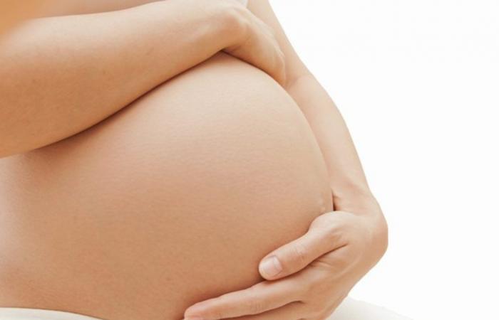 New study suggests that teenage pregnancy may be associated with early death | Pregnancy