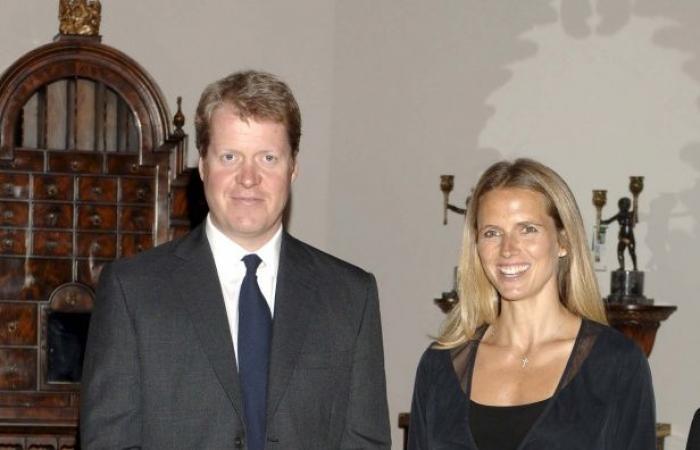 Charles Spencer poses with his daughter and the similarities with his aunt, Princess Diana, are visible