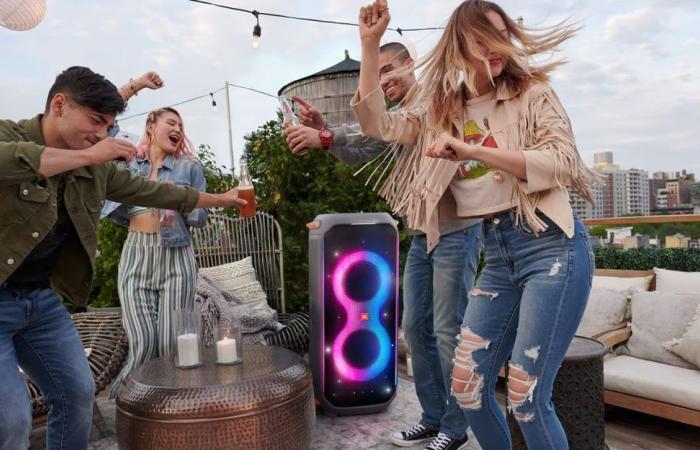 Is JBL PartyBox 710 good? Speaker price and specifications