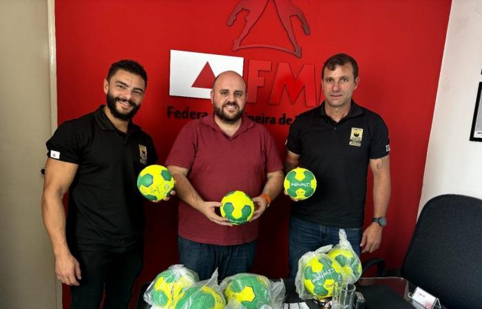 Ouro Preto gains Official Mini Handball Center with installation at OPTC headquarters