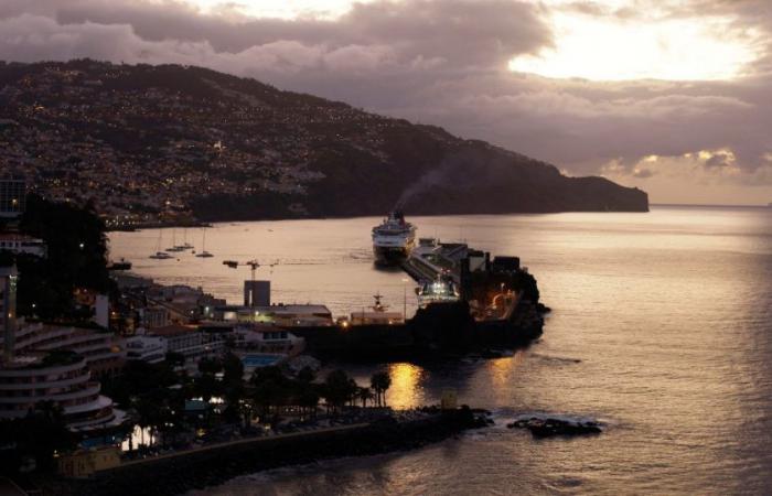 Sea trips between Madeira and Porto Santo canceled