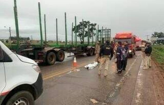 Body of man stabbed to death is found in the middle of the BR-262 road – Interior