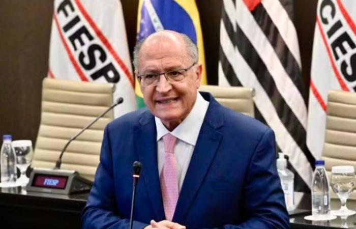Geraldo Alckmin is diagnosed with Covid-19 and cancels appointments