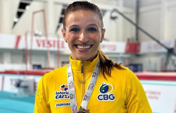 To the sound of Britney Spears, Jade Barbosa wins gold at the Artistic Gymnastics World Cup