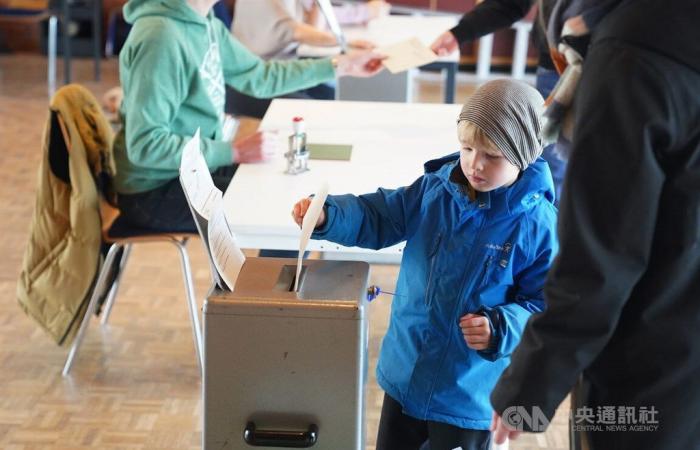 Voting age: Taiwan stalls at 20 as Switzerland debates 16