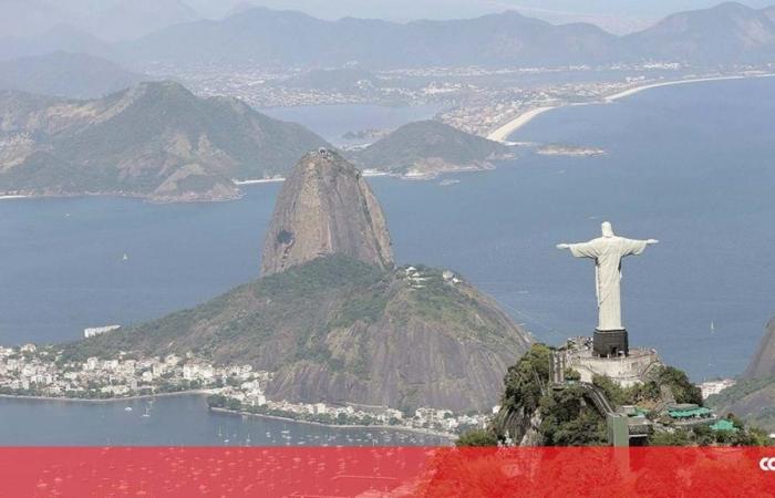 Runaway bus plows into procession and causes five deaths and 27 injuries in Brazil – World