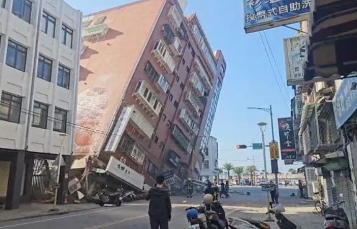 7.5 magnitude earthquake in Taiwan triggers tsunami warning in Japan