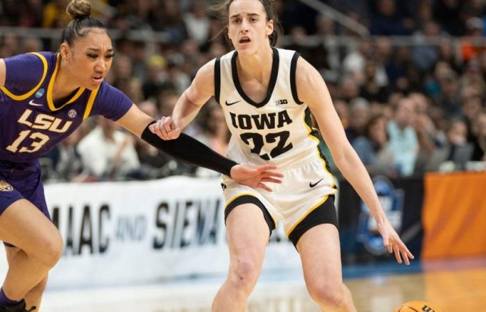 Iowa women’s basketball vs UConn game team, TV in March Madness Final Four