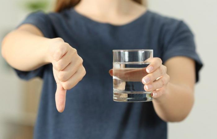 Five times of the day when you should avoid drinking water, according to a dietician