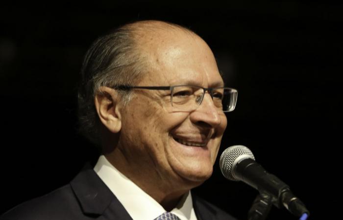 Recovered from Covid-19, Alckmin is released to return to in-person work