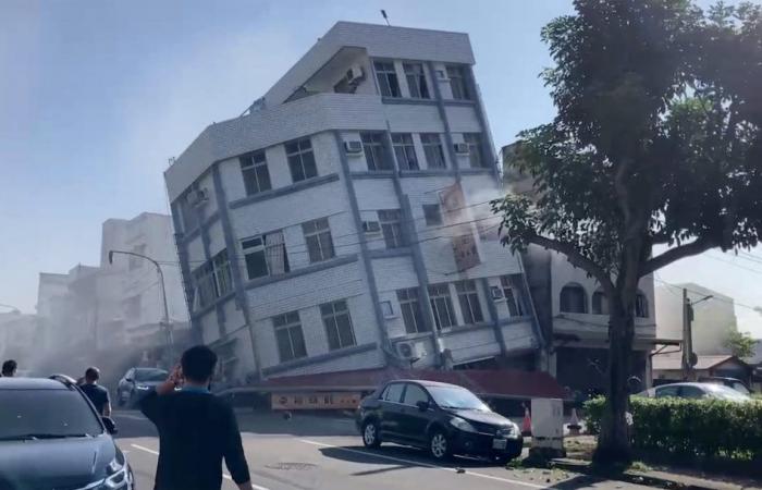 Violent earthquake in Taiwan collapses buildings and triggers tsunami warning