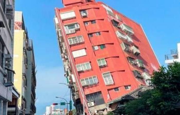 Taiwan hit by strongest quake in 25 years, buildings damaged