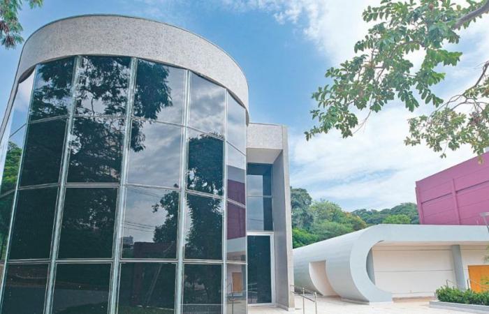 PUC Minas opens planetarium