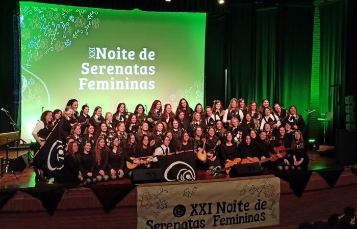On April 13th there is Women’s Serenades Night in Aveiro