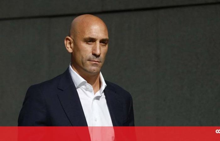 Luis Rubiales released after being detained at Barajas airport – Sports