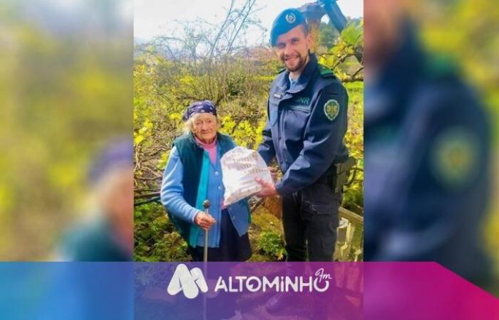 GNR de Viana delivers Easter baskets to elderly people in Alto Minho