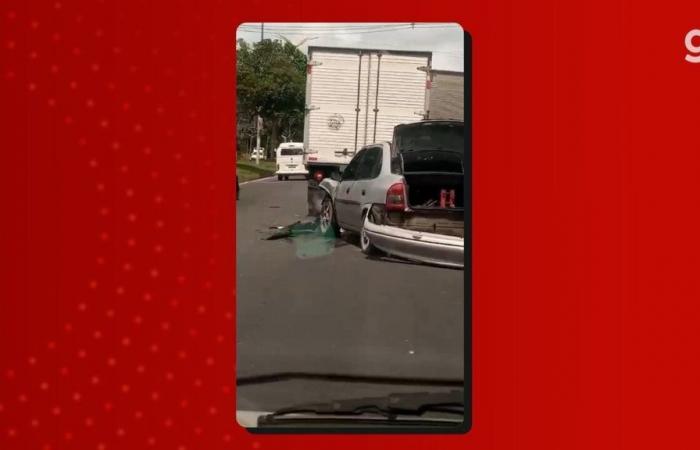 Driver films accident between car and truck on Manaus avenue; VIDEO | Amazon
