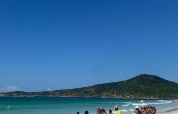 URGENT: Surfers find body floating on Praia do Pontal, in Arraial do Cabo | Arraial do Cabo – Rio de Janeiro