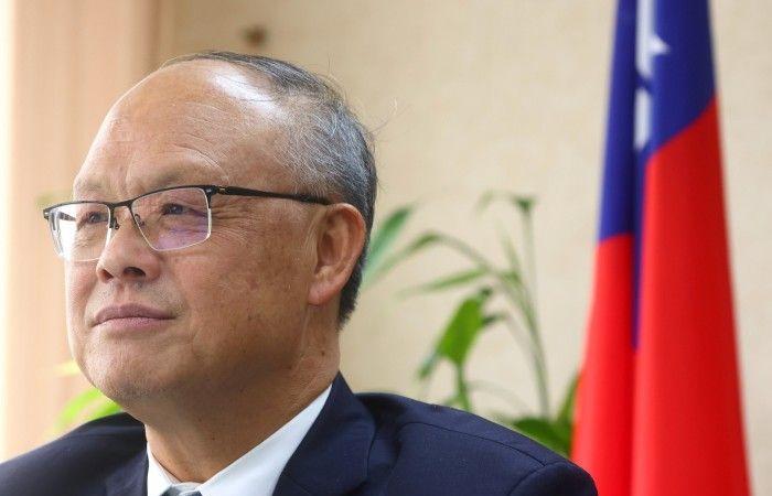 Taiwan’s trade tsar seeks new deals and arms for possible Trump win