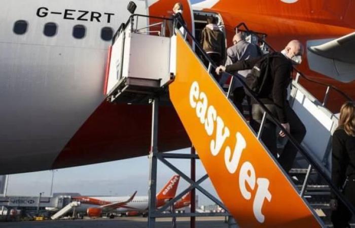 Crew warn of possible “disruption” at easyJet due to stopover problems