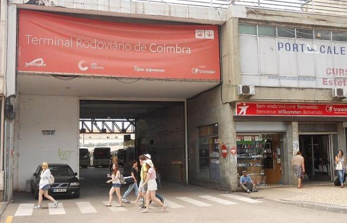 Request for subdivision of the Coimbra bus station land
