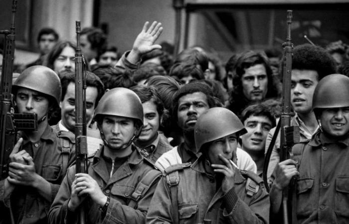 Alfredo Cunha, the photographer that the revolution did not let sleep