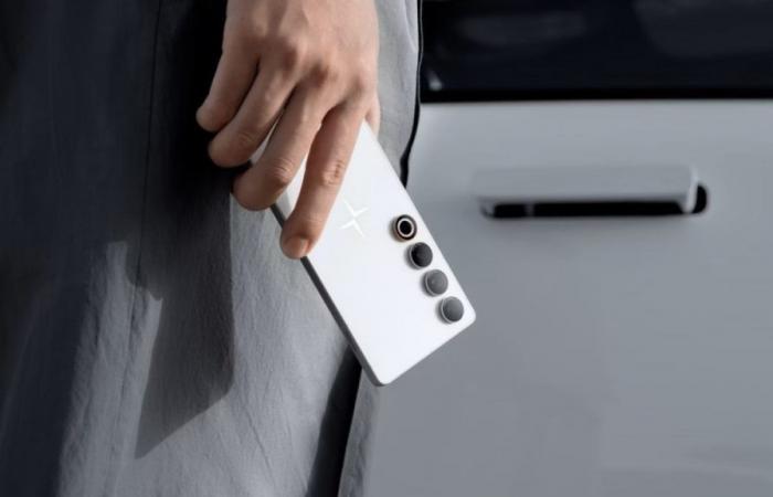 Best known for electric cars, Polestar now has a cell phone