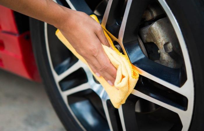 To make your wheels shine, you just need something you have at home.