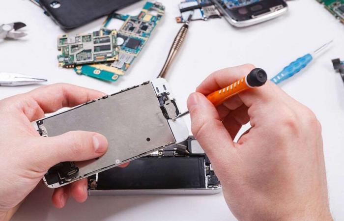 Repairing your smartphone will be easy! European Union imposes new rules