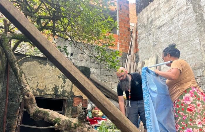Health Surveillance carries out House to House Operation in Jardim Medina