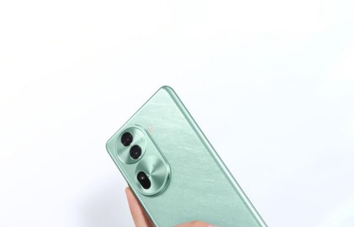 OPPO Reno 12 will have a new look and Dimensity 8200, says informant