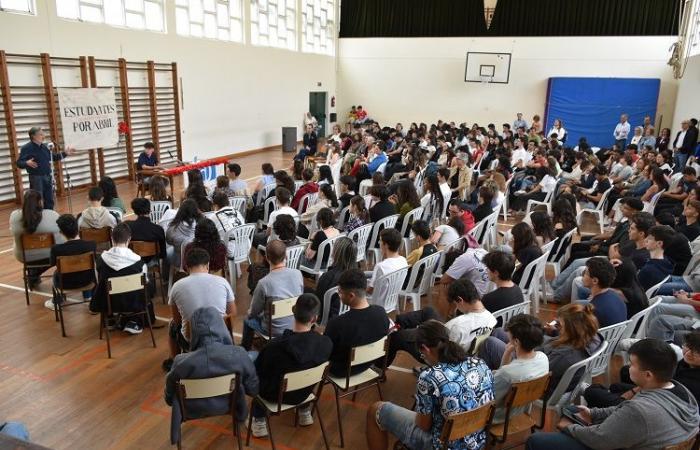 Coimbra Oeste School Group celebrated April