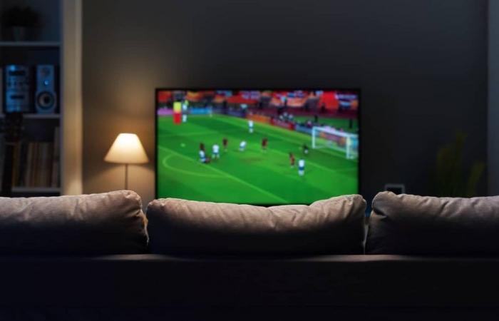 where to watch football live