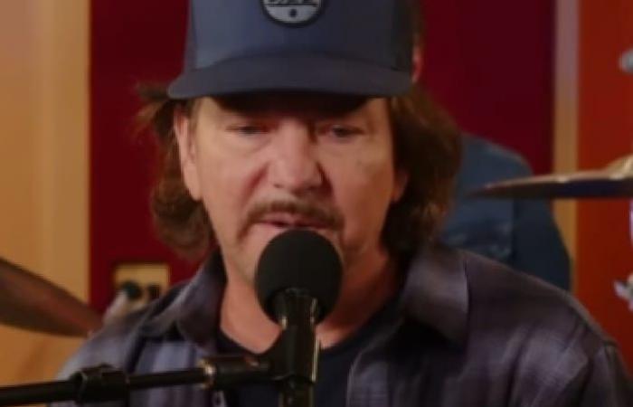 Eddie Vedder explains why he wanted to “protect” Pearl Jam’s hit from the media