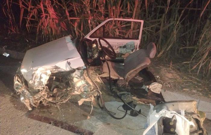 Driver dies in accident that split car in half on Pilar do Sul highway | Itapetininga and Region