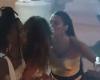 New couple? Sisters give a kiss at a BBB 24 party and the public supports it; watch