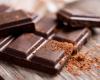 How does the cocoa crisis affect chocolate on the shelf?