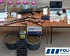 After searches in Elvas and Portalegre PSP arrests two people and seizes weapons, drugs and cars