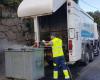 Garbage collection workers on strike during Easter in Marco de Canaveses